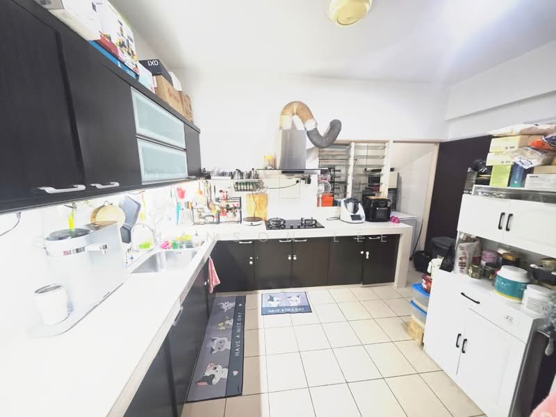Kondominium untuk Dijual di Casa Desa - Hanson Lee - Kitchen - PropertyGuru.com.my