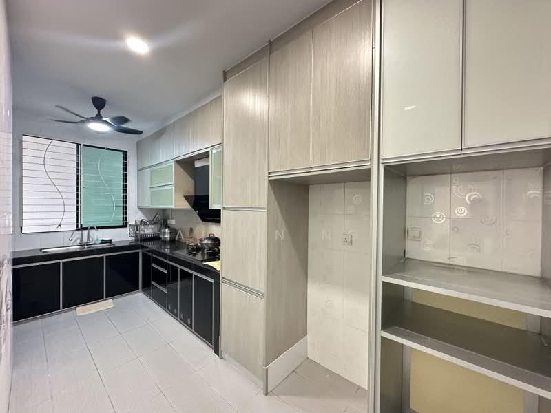 Semi-Detached House for Sale in Batu 9 (Cheras) - Aivan Ng - Kitchen - PropertyGuru.com.my