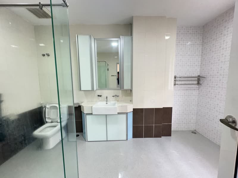 Semi-Detached House for Sale in Batu 9 (Cheras) - Aivan Ng - Bathroom - PropertyGuru.com.my