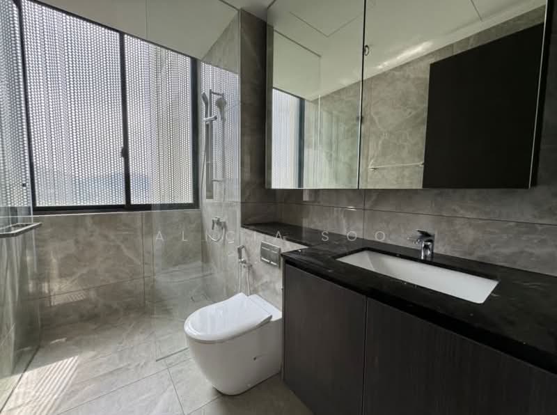 Servis Apartment untuk Dijual di Park Regent @Desa Park City - Alicia Soo - Bathroom - PropertyGuru.com.my