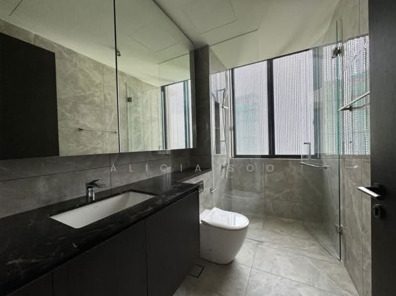 Servis Apartment untuk Dijual di Park Regent @Desa Park City - Alicia Soo - Bathroom - PropertyGuru.com.my