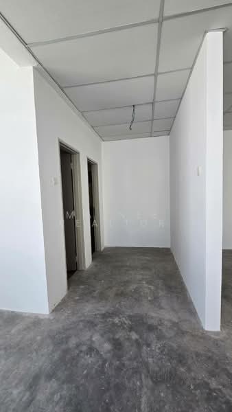 Office for Rent in Putrajaya (Putrajaya) - Maznee Realtor - Interior - PropertyGuru.com.my