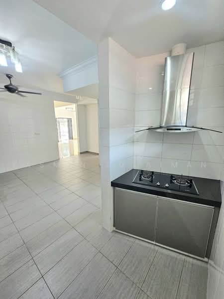 Rumah Teres 2-Tingkat untuk Dijual di Sunway Kayangan (Shah Alam) - Yasmin Sulaiman - Kitchen - PropertyGuru.com.my