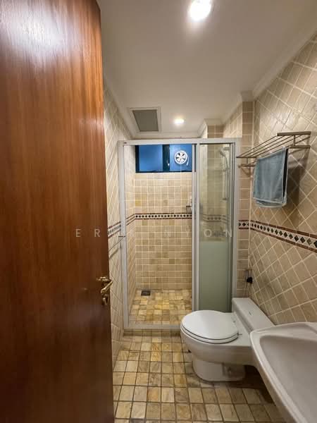 Condominium for Sale at Corinthian Condominium - Erik Nyon - Bathroom - PropertyGuru.com.my