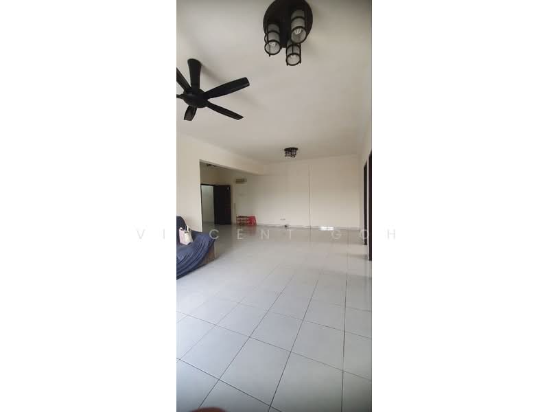 Pangsapuri untuk Dijual di Suria Court - Vincent Goh - Living Room - PropertyGuru.com.my