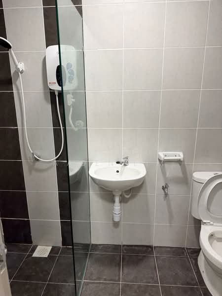 Apartment for Rent at Idaman Melur @ Cybersouth - Aaden Lim - Bathroom - PropertyGuru.com.my