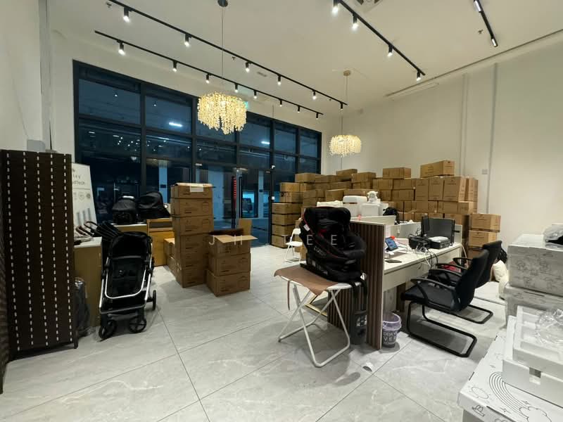 Gudang untuk Disewa di Taman Sains Selangor (Kota Damansara) - JH Tee - Interior - PropertyGuru.com.my
