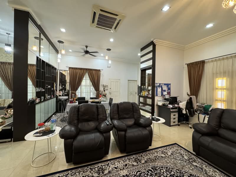 Banglo Lot Kosong untuk Dijual di Kota Tinggi (Johor) - Shin . - Living Room - PropertyGuru.com.my