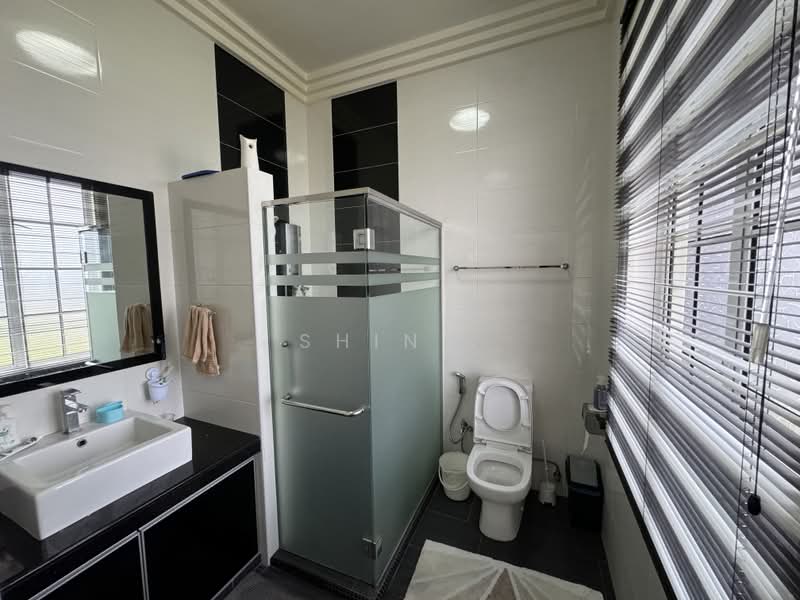 Banglo Lot Kosong untuk Dijual di Kota Tinggi (Johor) - Shin . - Bathroom - PropertyGuru.com.my