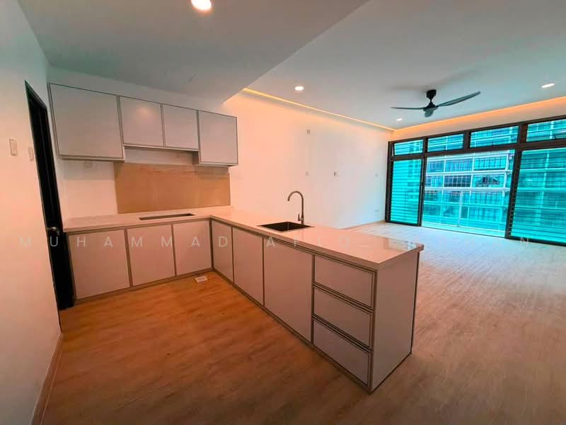 Service Residence for Sale at Palazio - MUHAMMAD AFIQ FARHAN - Kitchen - PropertyGuru.com.my