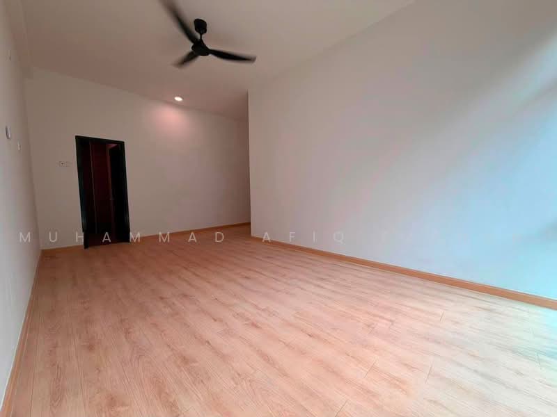 Service Residence for Sale at Palazio - MUHAMMAD AFIQ FARHAN - Interior - PropertyGuru.com.my