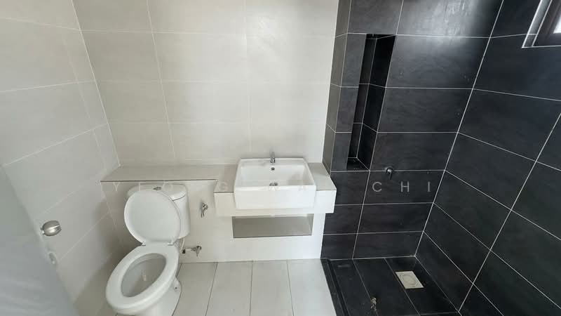 Rumah Teres 2 Tingkat untuk Dijual di Eco Grandeur (Puncak Alam) - Yeong Wan Chi - PropertyGuru.com.my