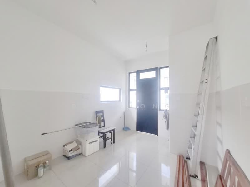 Rumah Teres 2-Tingkat untuk Dijual di Bandar Tiram (Ulu Tiram) - Bess Wong - PropertyGuru.com.my
