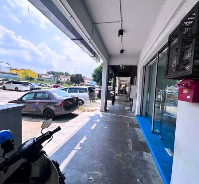 Kedai / Pejabat untuk Dijual di Taman Puncak Jalil (Seri Kembangan) - Danny Lee - Exterior - PropertyGuru.com.my