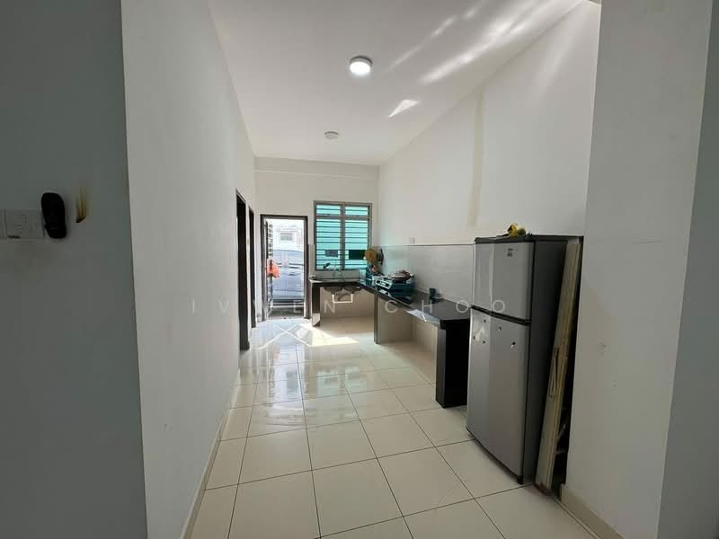 Rumah Teres 2-Tingkat untuk Disewa di Taman Scientex Senai (Senai) - Ivwen Choo - PropertyGuru.com.my