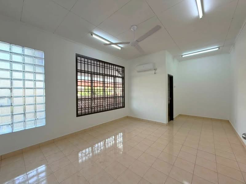 Rumah Teres 2-Tingkat untuk Dijual di Taman Mutiara Rini (Skudai) - Karl Lim - Interior - PropertyGuru.com.my
