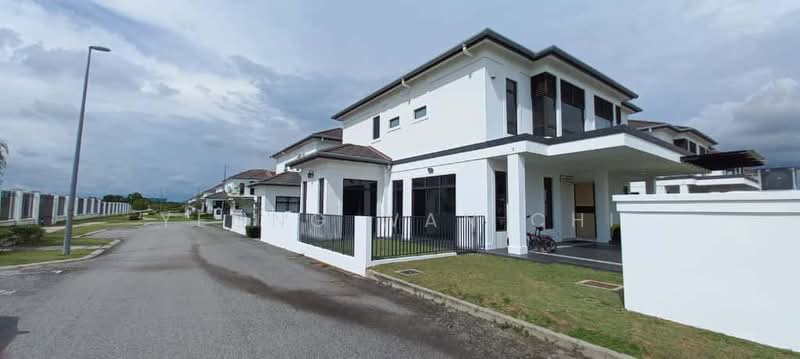 Rumah Teres 2 Tingkat untuk Dijual di Eco Grandeur (Puncak Alam) - Yeong Wan Chi - PropertyGuru.com.my