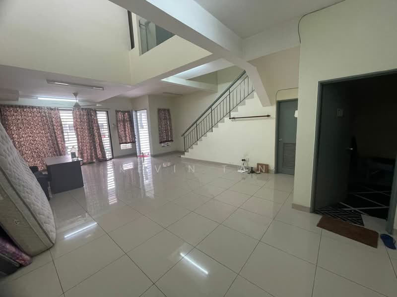 2-storey Terraced House for Sale in Lakeside Residences (Puchong) - Kevin Tan - Living Room - PropertyGuru.com.my