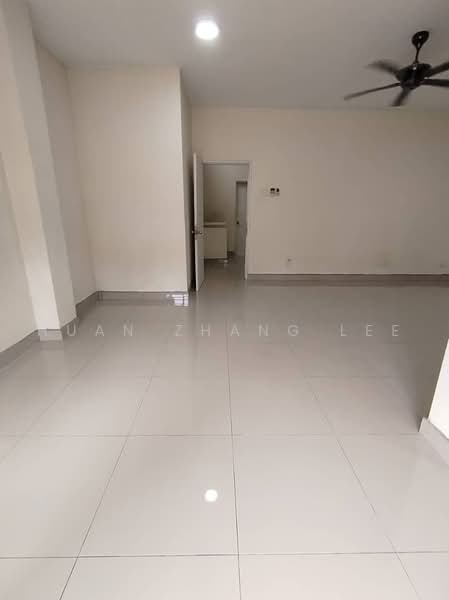 2.5-storey Terraced House for Sale in Petaling Jaya (Selangor) - Huan Zhang Lee - Living Room - PropertyGuru.com.my