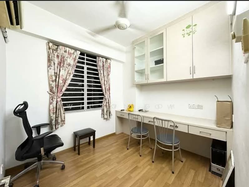 Pangsapuri untuk Dijual di Taman Jelutong - Wilson Goh - Study - PropertyGuru.com.my
