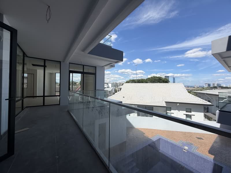 Bungalow for Sale in Damansara Heights (Kuala Lumpur) - Yvelle Wong - Balcony - PropertyGuru.com.my