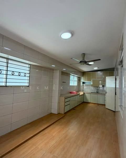 Semi-Detached House for Rent in Senibong Villas (Masai) - MekMek Fong - PropertyGuru.com.my