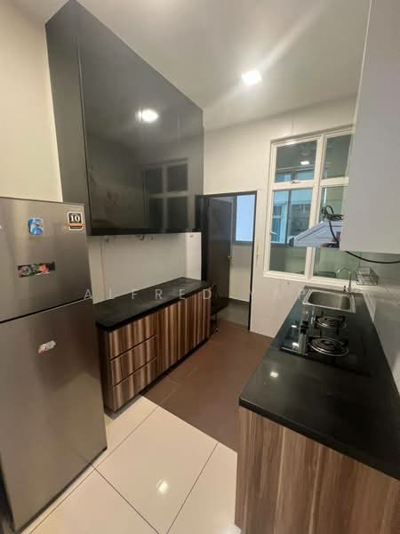 Condominium for Sale at M Condominium @ Larkin - Alfred Yap - Kitchen - PropertyGuru.com.my