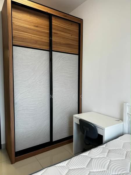 Servis Apartment untuk Dijual di Twin Tower Residence - Jin Teok - Bedroom - PropertyGuru.com.my