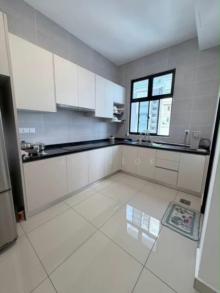 Servis Apartment untuk Dijual di Twin Tower Residence - Jin Teok - Kitchen - PropertyGuru.com.my