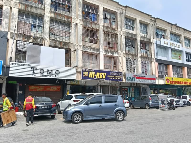 Shop for Rent in Pusat Bandar Puchong (Puchong) - Alan Chan - Exterior - PropertyGuru.com.my
