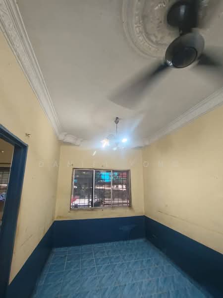 Flat for Sale at Seri Pulai - Daniel Yong - Interior - PropertyGuru.com.my