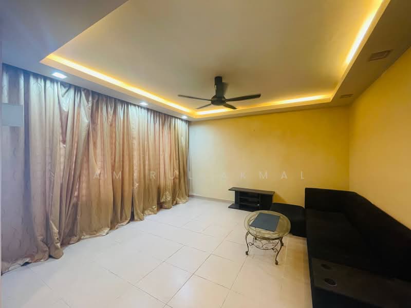 Terraced House for Sale in Rawang (Selangor) - Amirul Akmal - Living Room - PropertyGuru.com.my