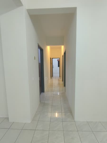Condominium for Sale at Evergreen Park Scot Pine - Yeong . - Corridor - PropertyGuru.com.my