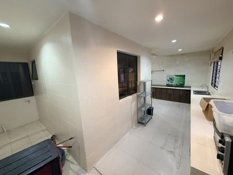 2-storey Terraced House for Sale in Lakeside Residences (Puchong) - Kevin Tan - Kitchen - PropertyGuru.com.my