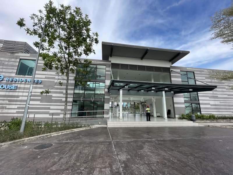 2-storey Terraced House for Sale in Lakeside Residences (Puchong) - Kevin Tan - Exterior - PropertyGuru.com.my