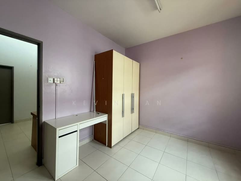 2-storey Terraced House for Sale in Lakeside Residences (Puchong) - Kevin Tan - Bedroom - PropertyGuru.com.my