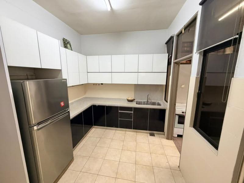 2-storey Terraced House for Sale in Lakeside Residences (Puchong) - Kevin Tan - Kitchen - PropertyGuru.com.my