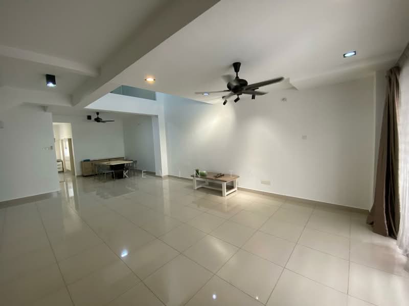 2-storey Terraced House for Sale in Lakeside Residences (Puchong) - Kevin Tan - Living Room - PropertyGuru.com.my