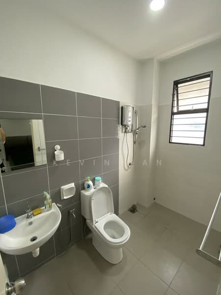 2-storey Terraced House for Sale in Lakeside Residences (Puchong) - Kevin Tan - Bathroom - PropertyGuru.com.my