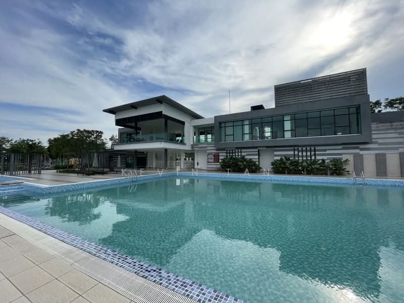 2-storey Terraced House for Sale in Lakeside Residences (Puchong) - Kevin Tan - Exterior - PropertyGuru.com.my