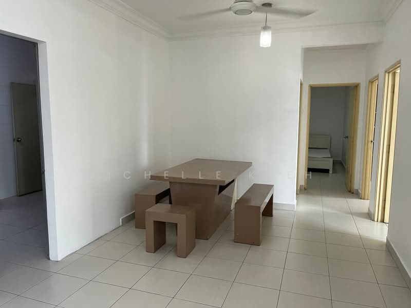 Pangsapuri untuk Dijual di Tebrau City Residences - Michelle Kueh - Dining Room - PropertyGuru.com.my