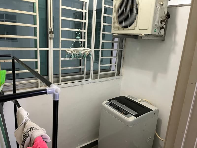 Pangsapuri untuk Dijual di Tebrau City Residences - Michelle Kueh - Balcony - PropertyGuru.com.my