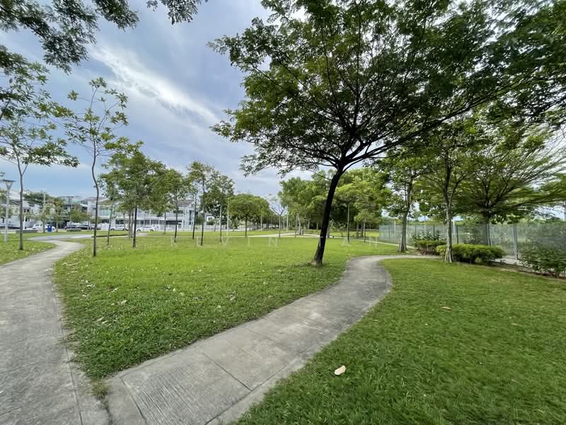 2.5-storey Terraced House for Sale in Lakeside Residences (Puchong) - Kevin Tan - PropertyGuru.com.my