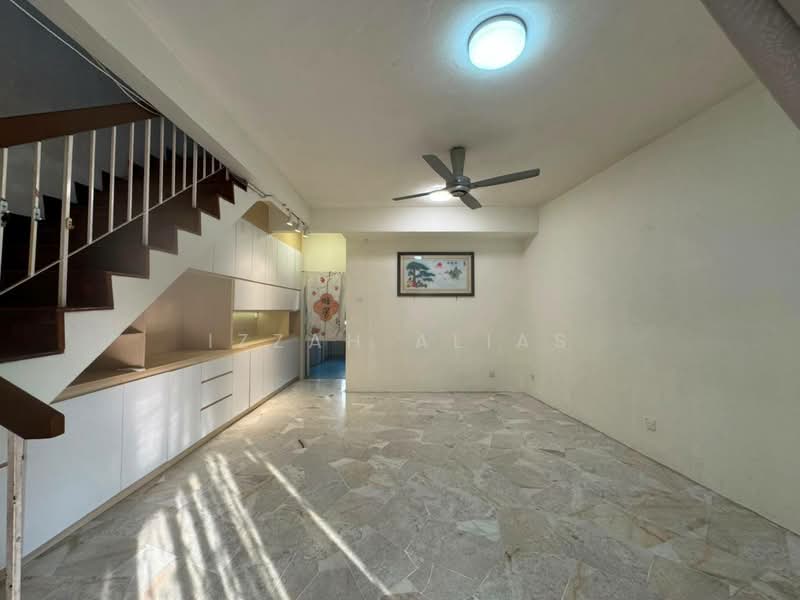 Rumah Teres 2-Tingkat untuk Dijual di Taman Sri Gombak (Gombak) - Izzah Alias - Living Room - PropertyGuru.com.my