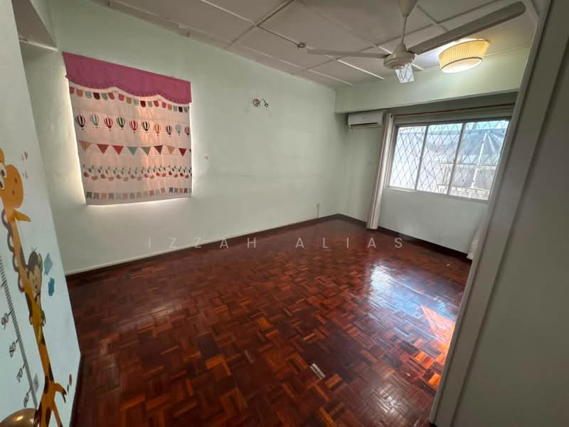 Rumah Teres 2-Tingkat untuk Dijual di Taman Sri Gombak (Gombak) - Izzah Alias - Bedroom - PropertyGuru.com.my