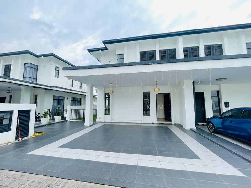 Semi-Detached House for Sale in Kuala Selangor (Selangor) - Amirul Akmal - Exterior - PropertyGuru.com.my