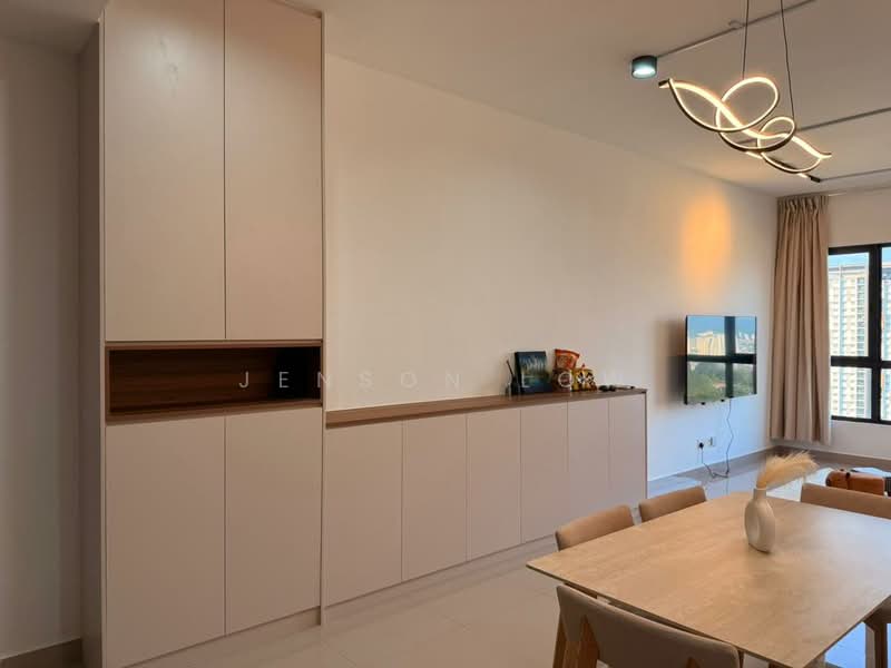 Kediaman Servis untuk Disewa di Residensi Ava @ Kiara Bay - Jenson Low - Living Room - PropertyGuru.com.my