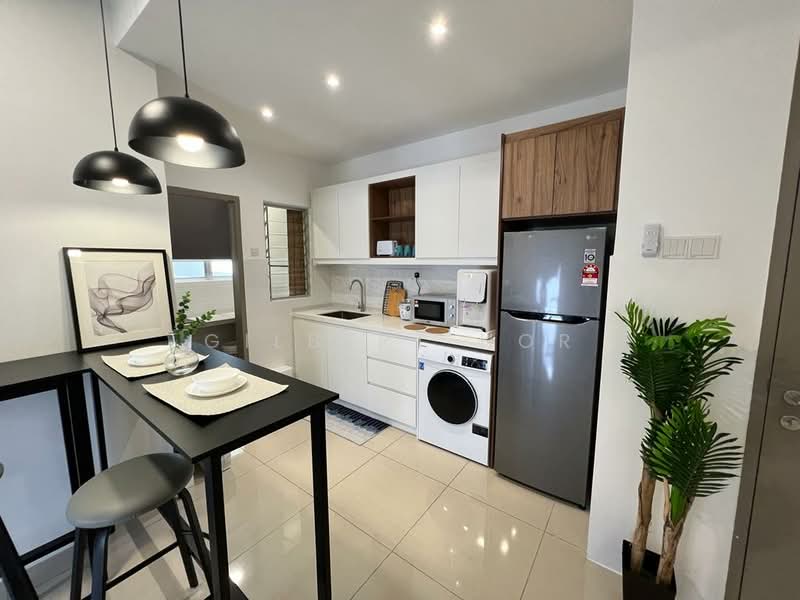 Condominium for Rent at Platinum Splendor Residence - Gilbert Hor - Kitchen - PropertyGuru.com.my