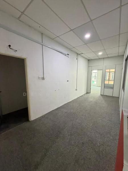 Kedai / Pejabat untuk Disewa di Senawang (Negeri Sembilan) - Dennix Chin - Interior - PropertyGuru.com.my