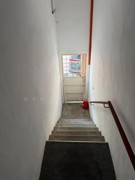 Kedai / Pejabat untuk Disewa di Senawang (Negeri Sembilan) - Dennix Chin - Entrance - PropertyGuru.com.my